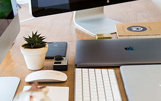 黄金现在值得投资吗？看懂价格影响因素和配置比例是关键